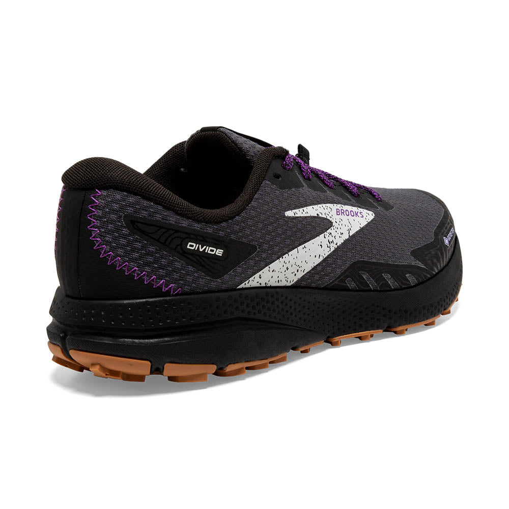Brooks Divide 4 GTX Dame - Black/Blackened Pearl/Purple - Endurance Sport