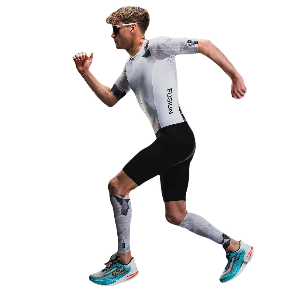 Fusion Tempo! Calf Sleeves - Carbon - Endurance Sport