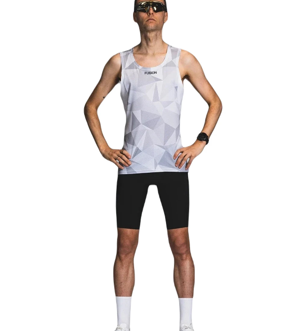 Fusion TEMPO! Run Singlet - White/Grey set fra fronten