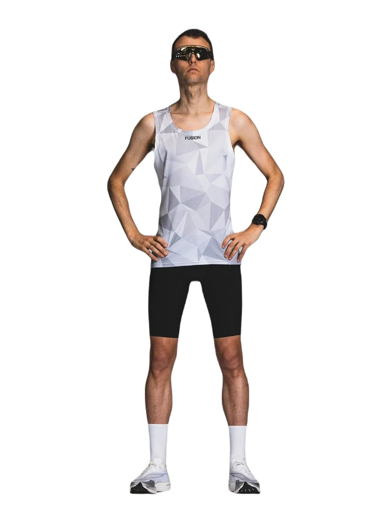 Fusion TEMPO! Run Singlet - White/Grey set fra fronten