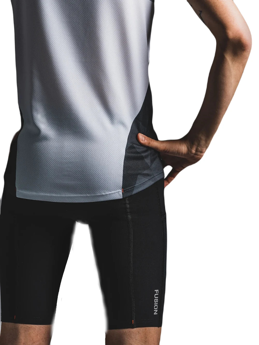 Fusion TEMPO! Run Tights - Black - Endurance Sport