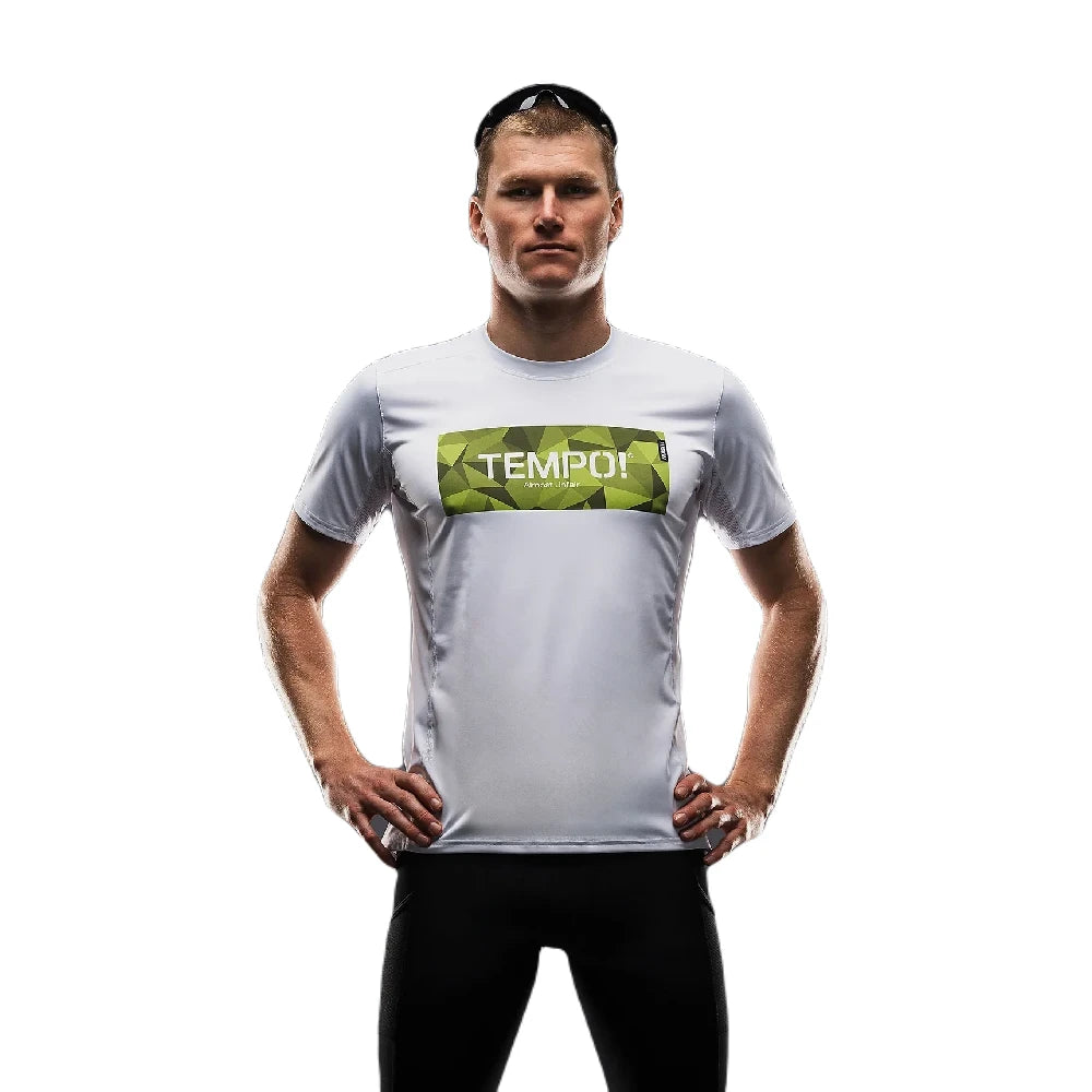 Fusion TEMPO! T-shirt - Lime set fra fronten