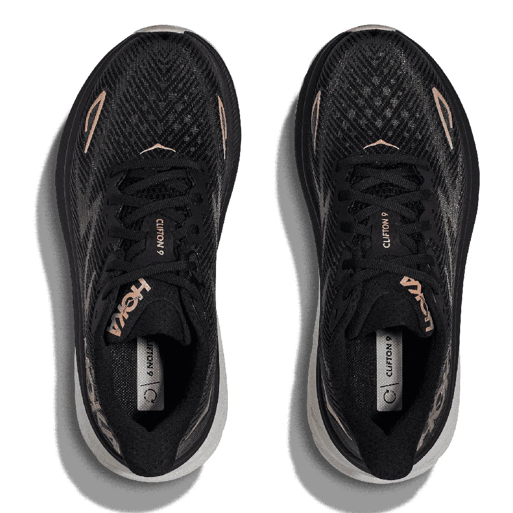 Hoka Clifton 9 Dame - Black/Rose Gold set ovenfra