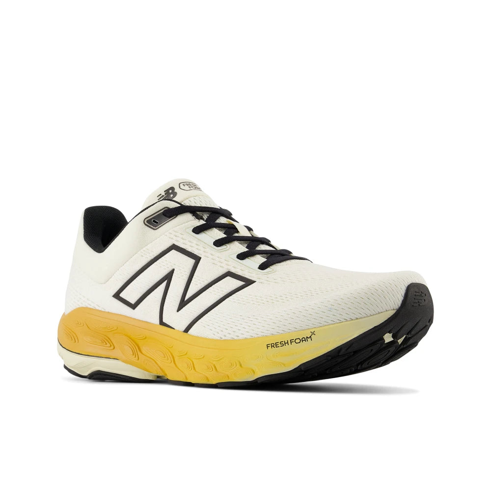 New Balance FreshFoam 860v14 seasalt set fra fronten