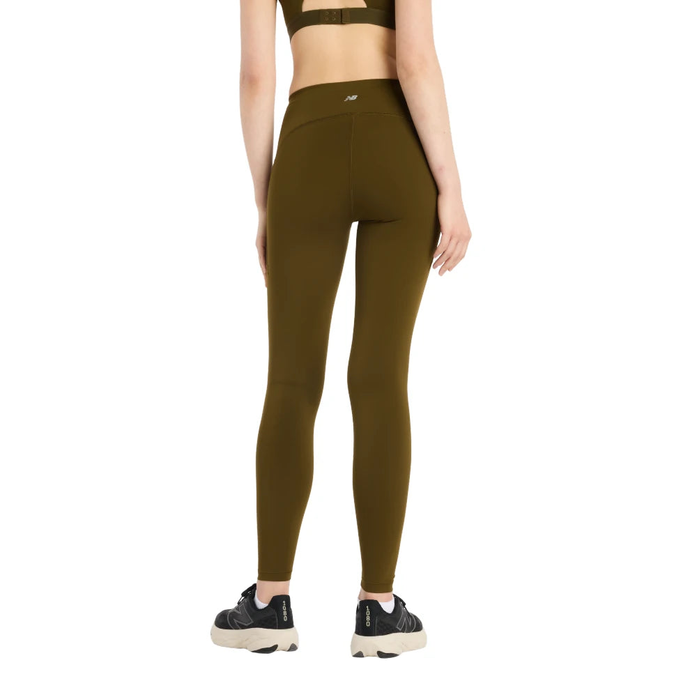 New Balance Sleek Pocket High Rise Legging 27 Dame - Woodland - Endurance Sport