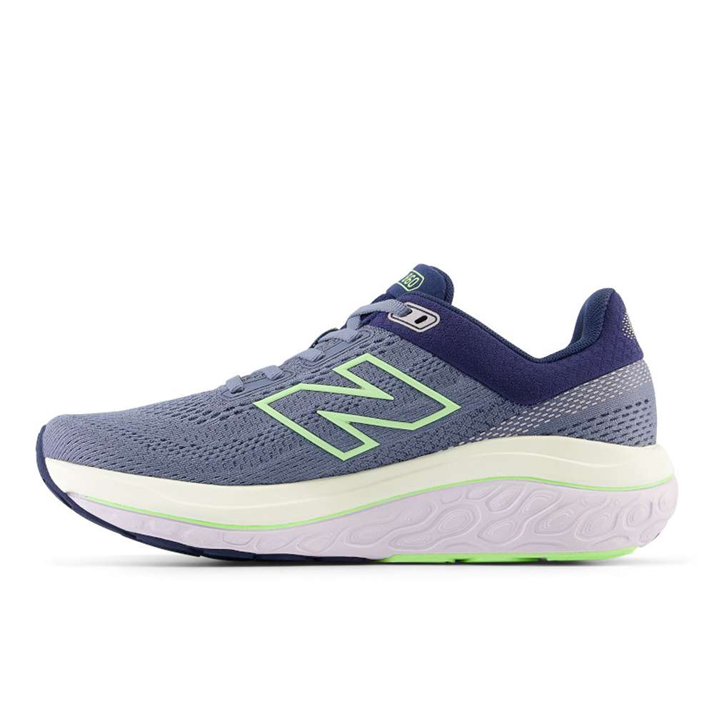 New Balance 860 v 14 Dame - Arctic Grey/Sea Salt set fra siden
