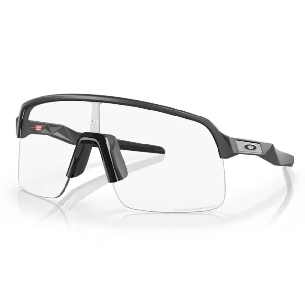 Oakley Sutro Lite - Matte Carbon/Clear Photochromic - Endurance Sport