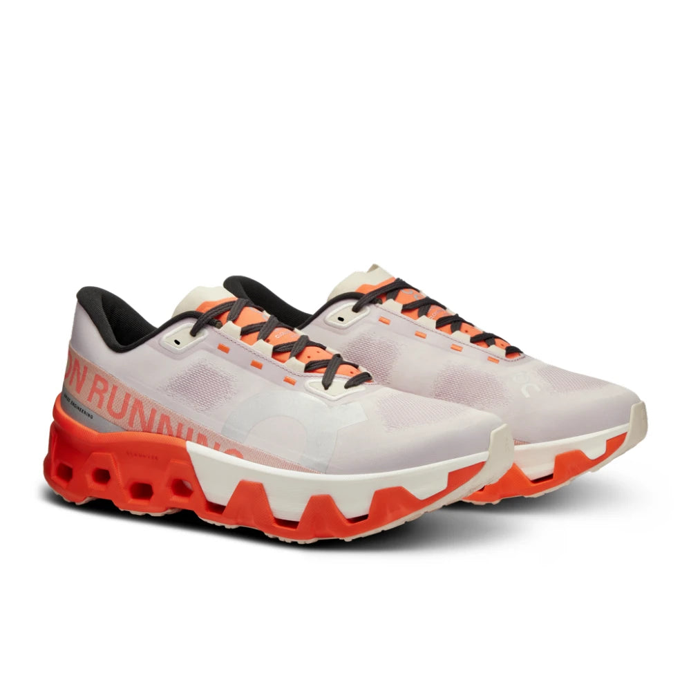 On Cloudmonster Hyper Herre - Mauve / Flame set fra fronten