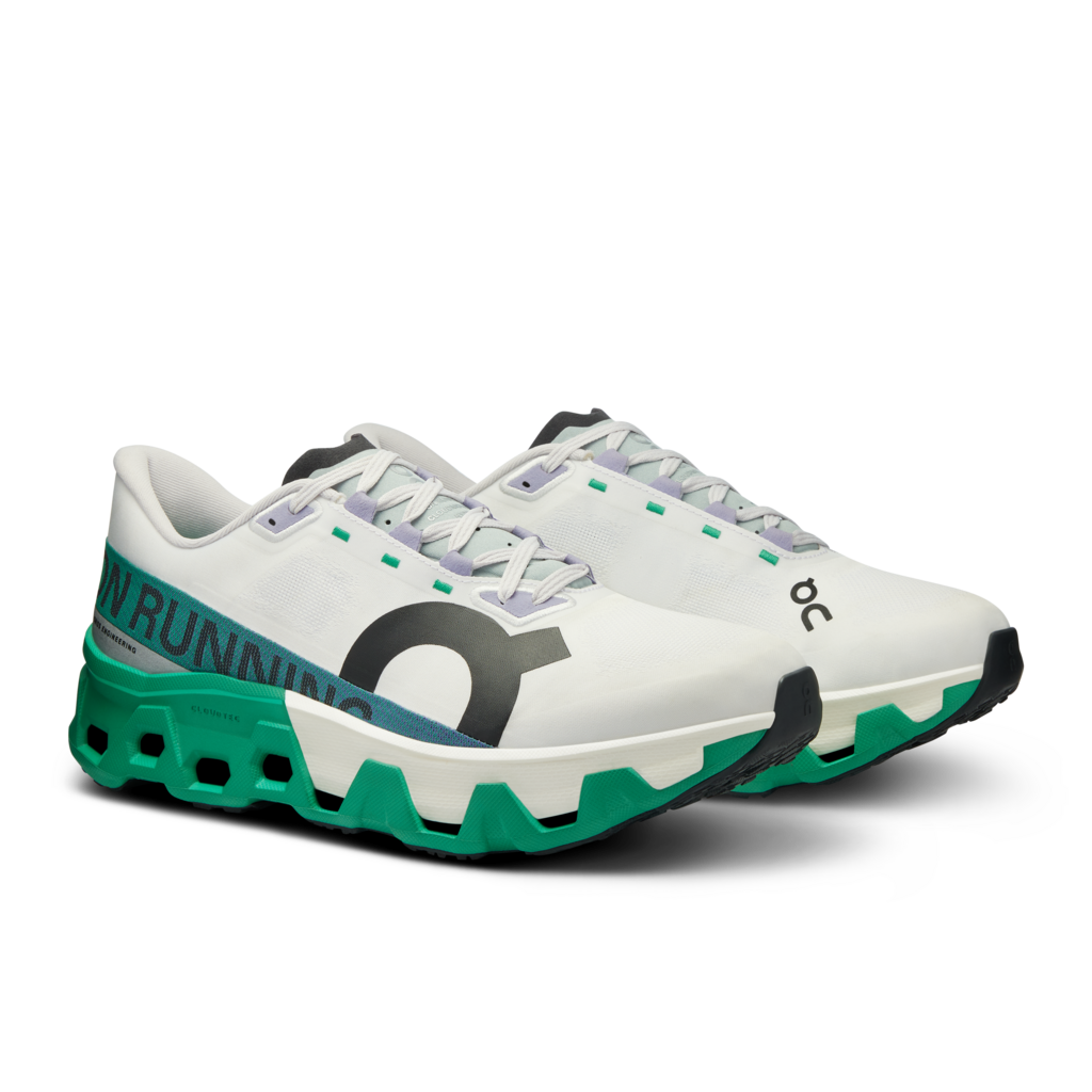 On Cloudmonster Hyper Herre - White / Mint set fra fronten