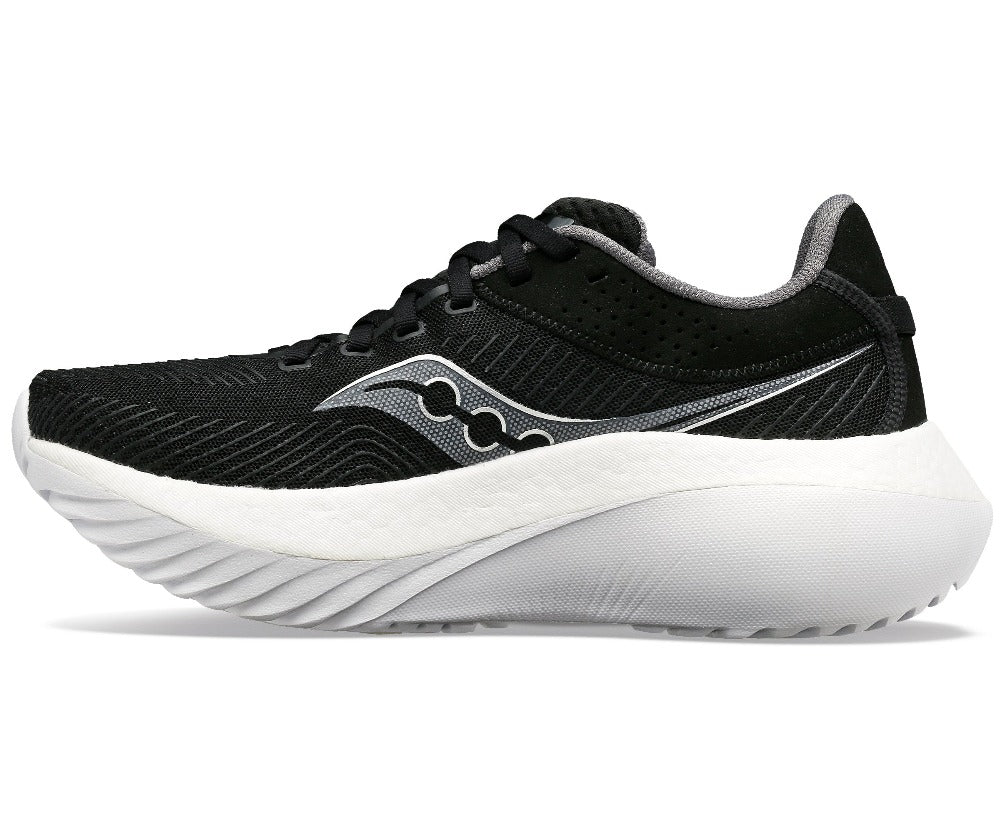 Saucony Kinvara Pro Herre - Black/White set fra siden