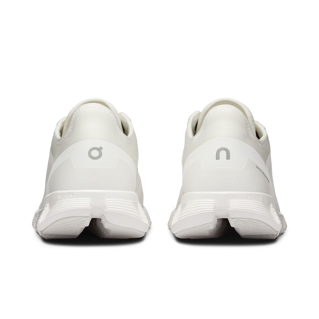 On Cloud X 3 AD Dame - Undyed-White/White - Endurance Sport