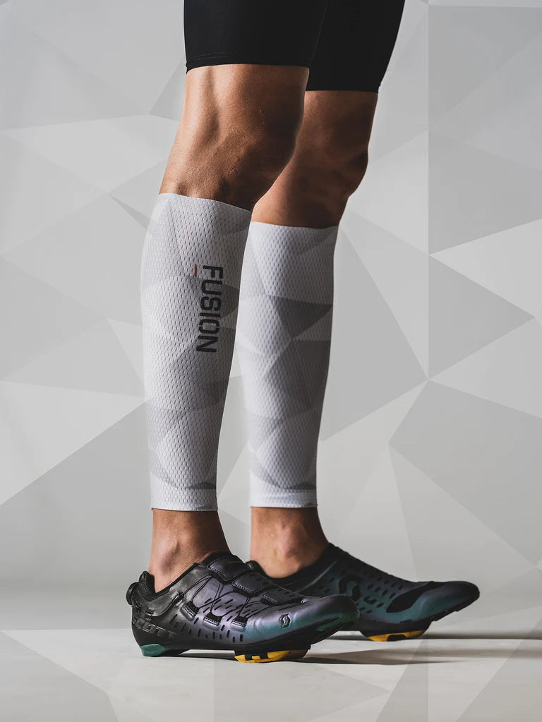 Fusion Tempo! Calf Sleeves - White/Grey - Endurance Sport