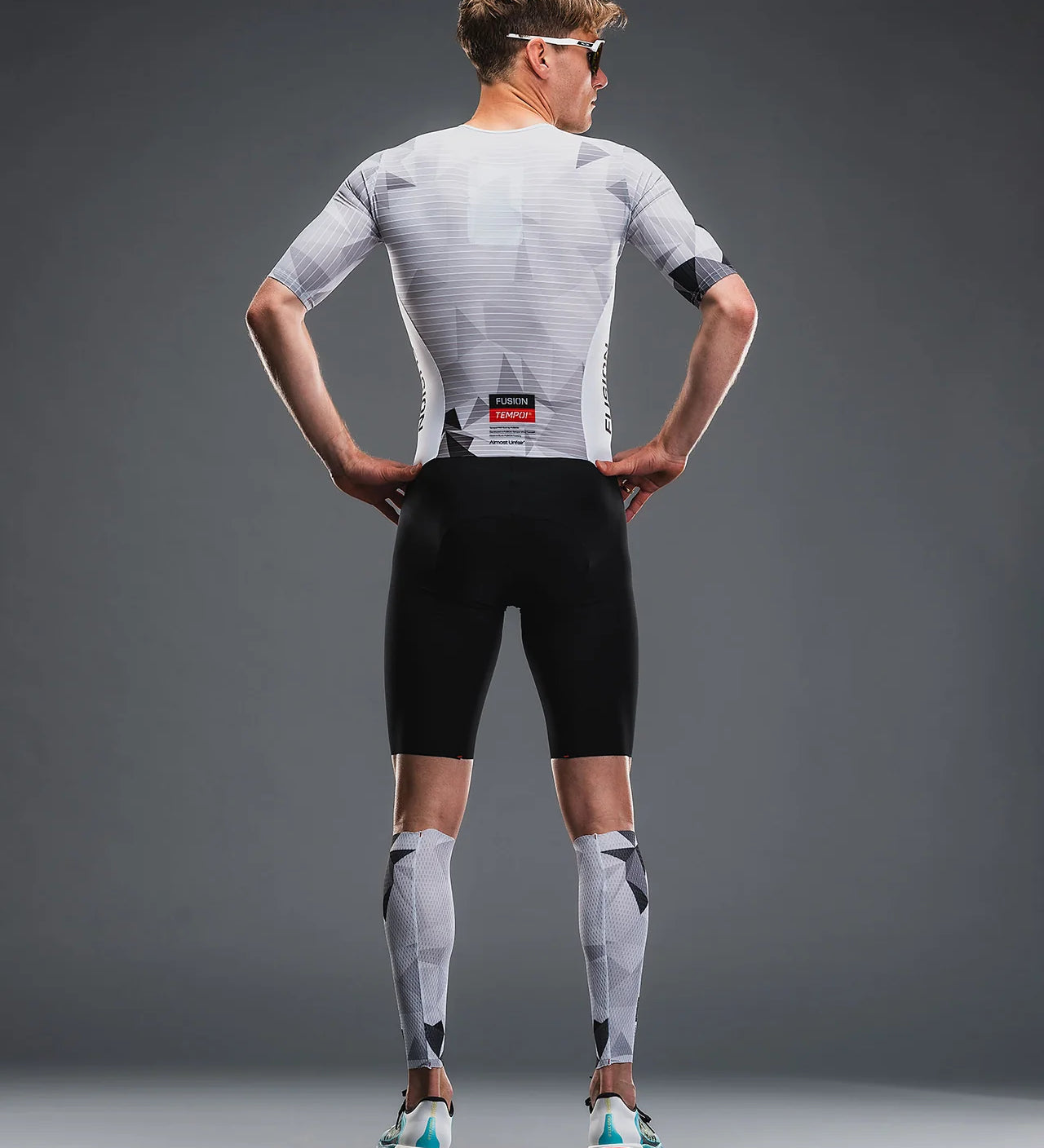 Fusion TEMPO! Pro Suit - Carbon