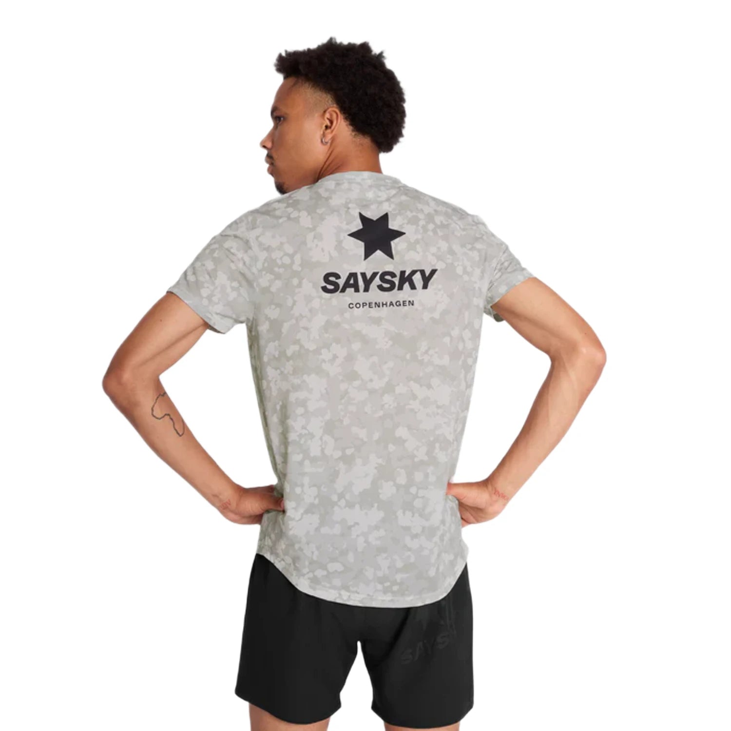 SAYSKY Camo Combat T-shirt - Sand AOP - Endurance Sport