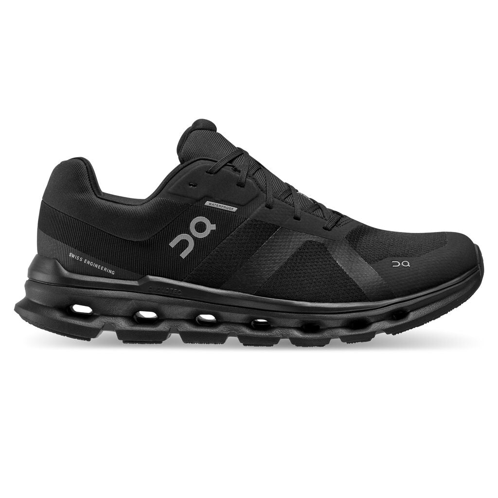 On Cloudrunner Waterproof Herre - Black set fra siden
